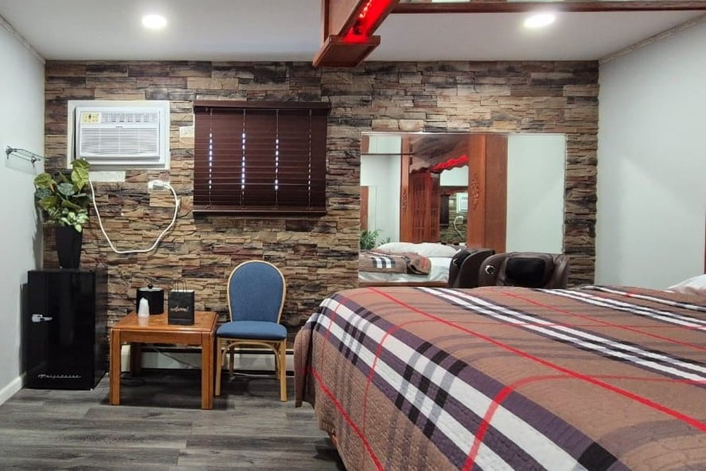 Des Plaines Motel By OYO O'Hare Airport Chicago in DES PLAINES - IL