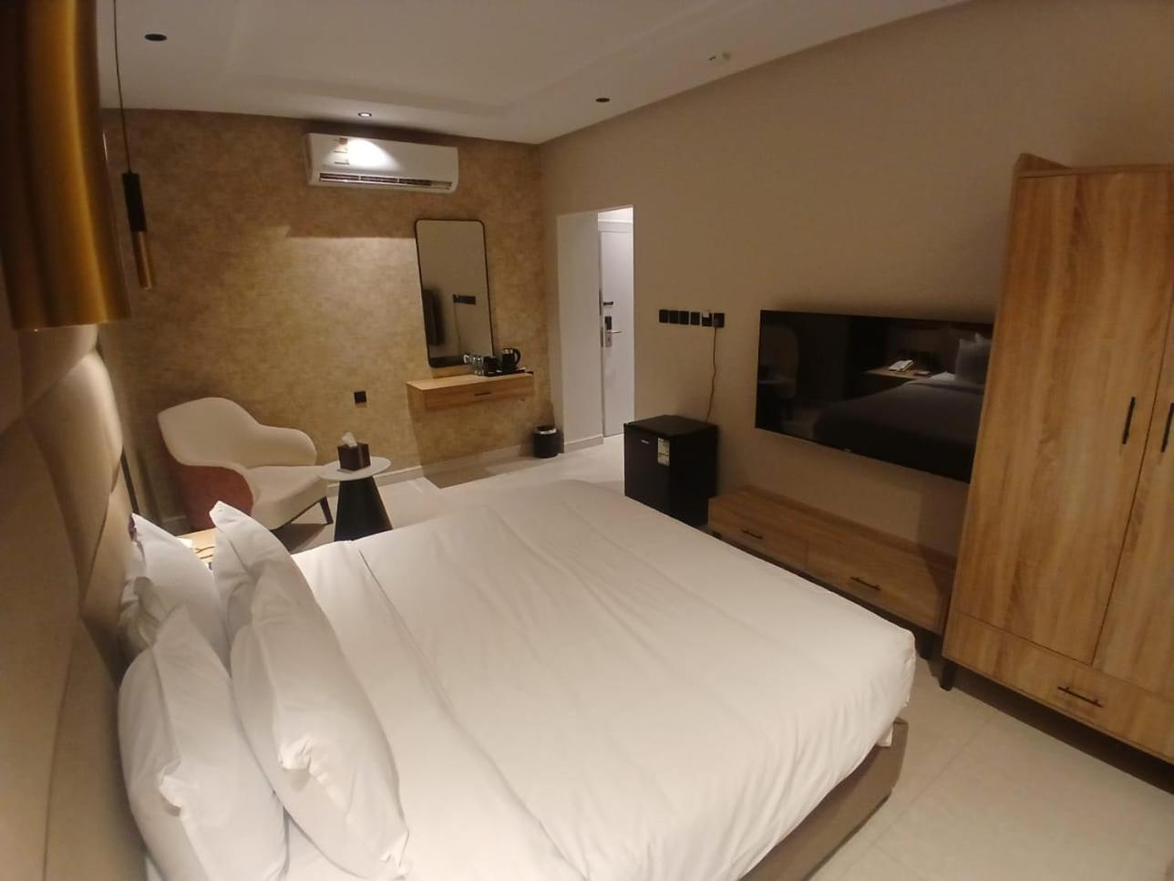XYZ Hotel Qurtoba 15/50