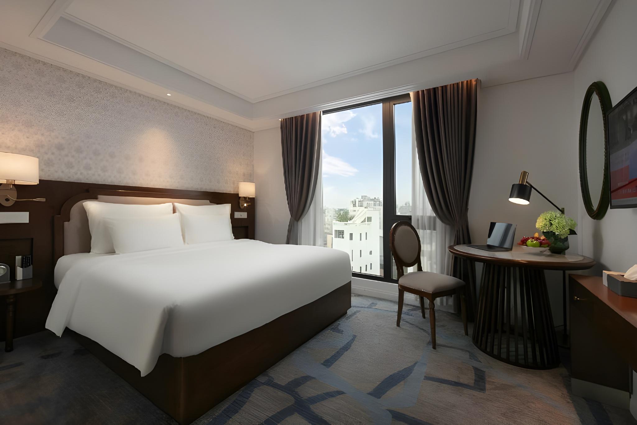 Sapphire Quarter, Double Bed, Quadruple Quarter View