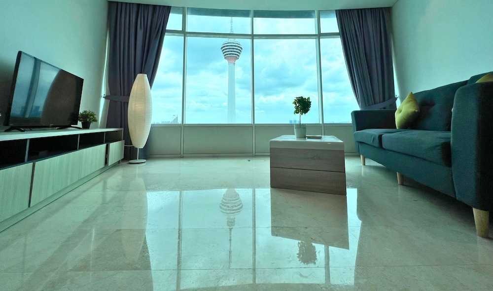 Yemala Suites @ Vortex KLCC 23/33