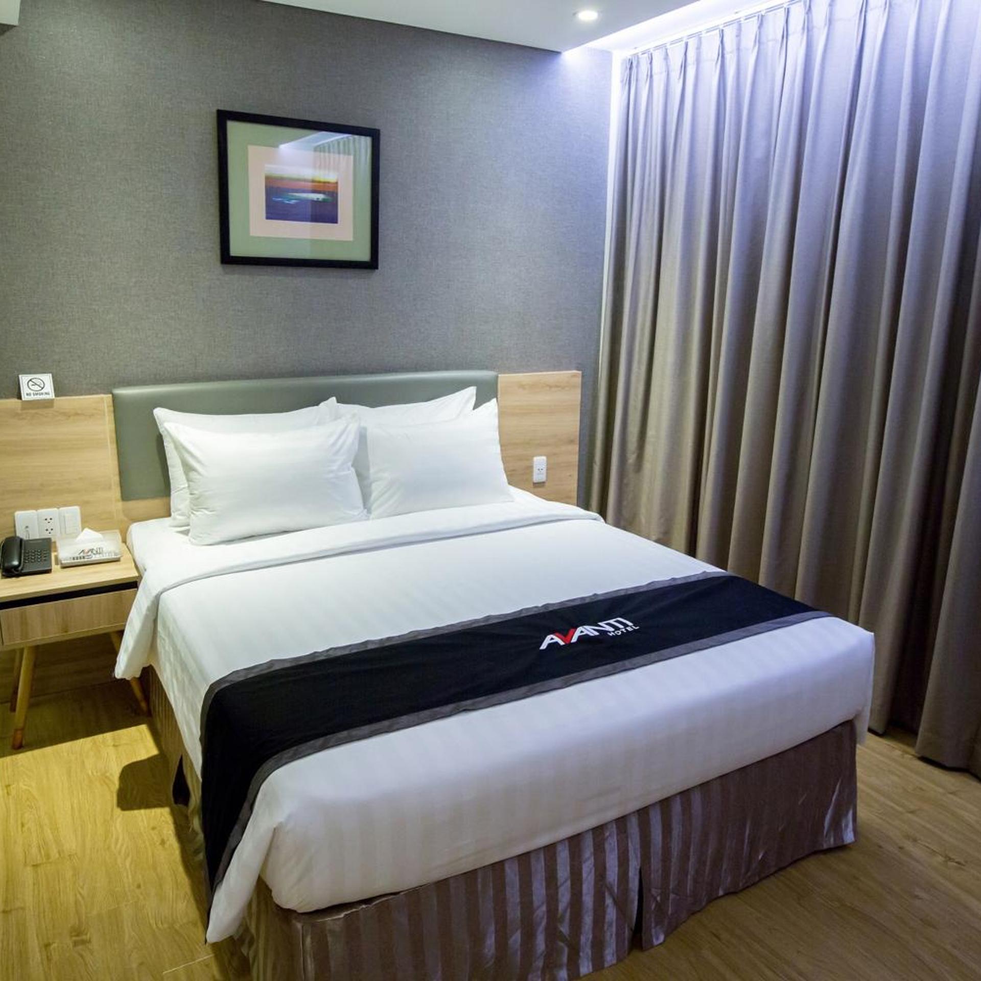 Superior, Queen Bed