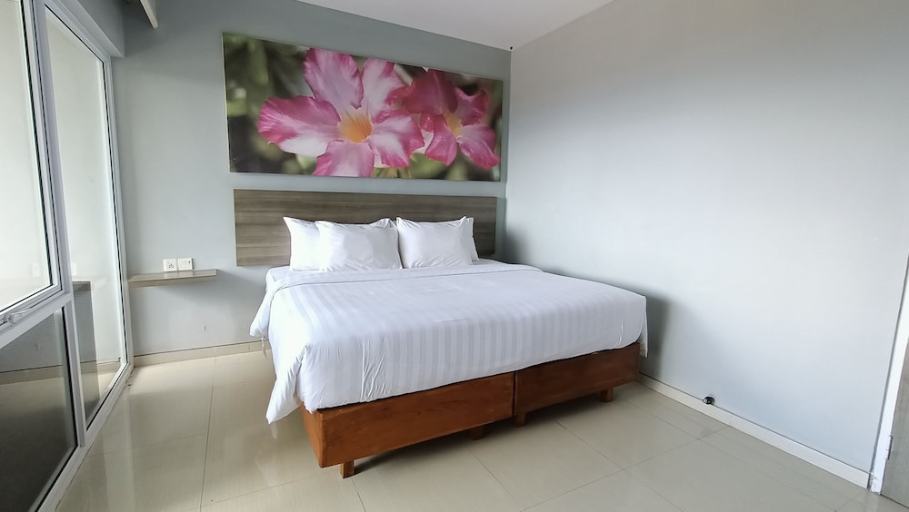 Amanda Hills Hotel 29/47
