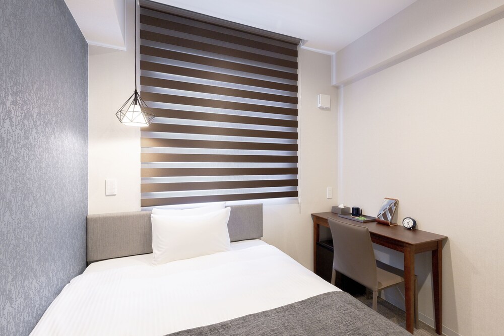 M's Hotel Gojo Naginatagiri 13/35
