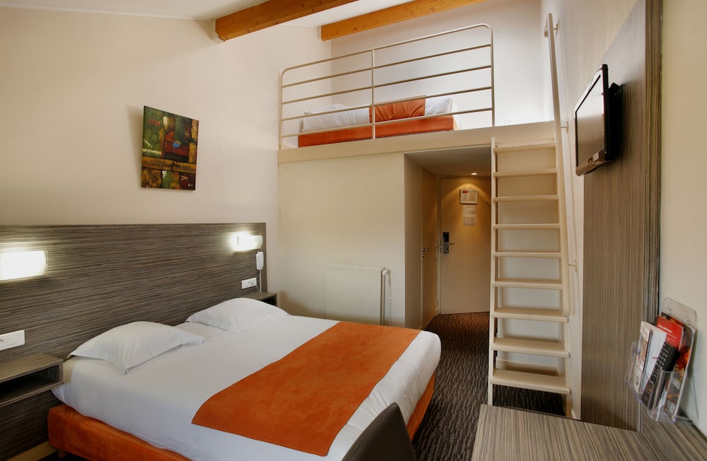 The Originals City Hotel L Acropole Saint Etienne Sud 10/37