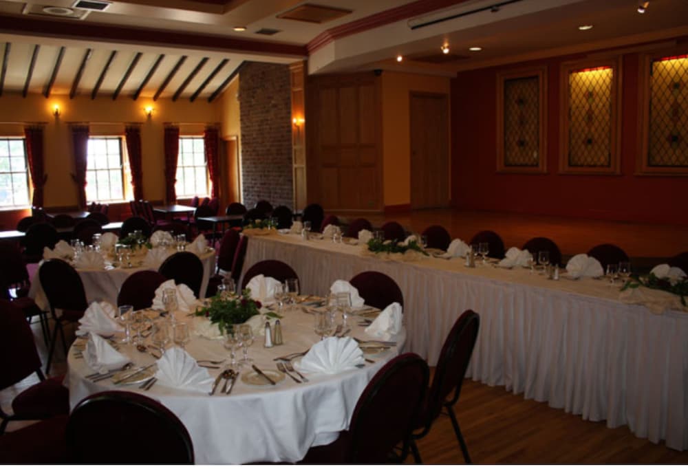 The Garrandarragh Inn 22/33