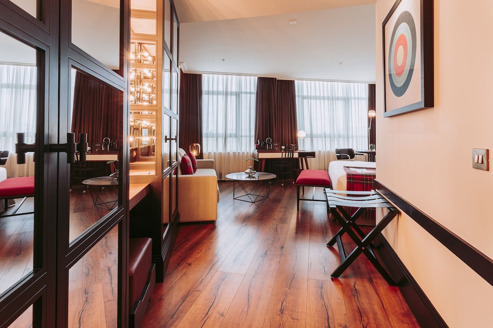Only You Hotel Atocha 55/70