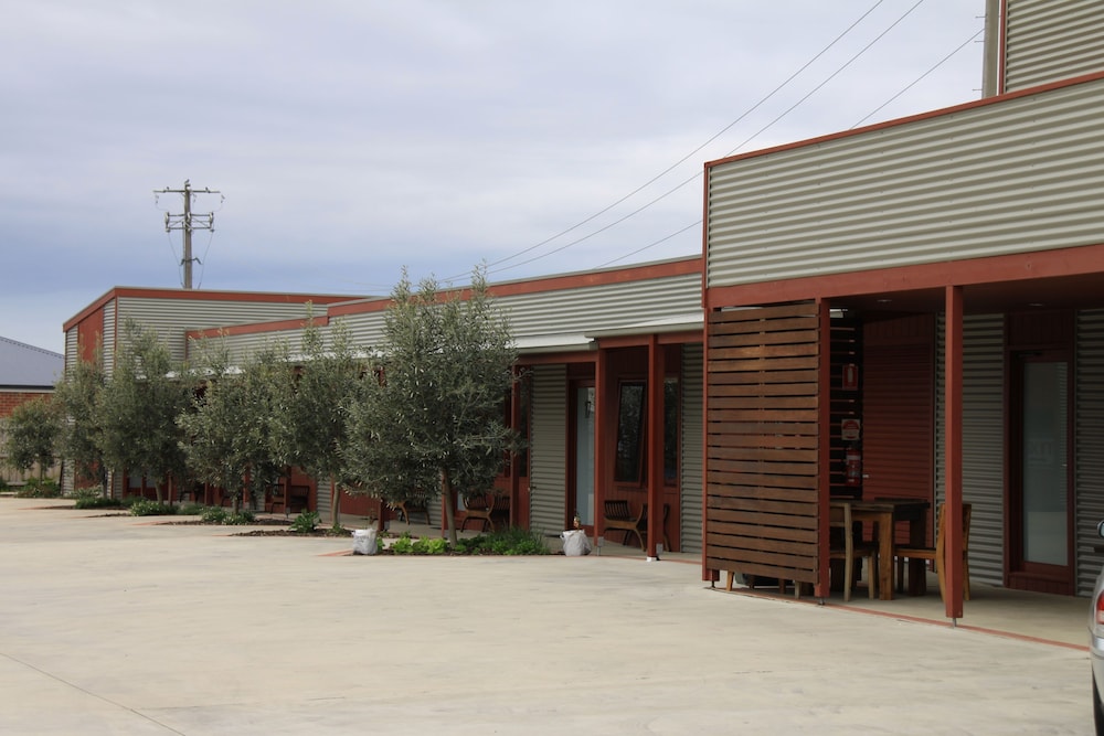 Bairnsdale Motel 3/38