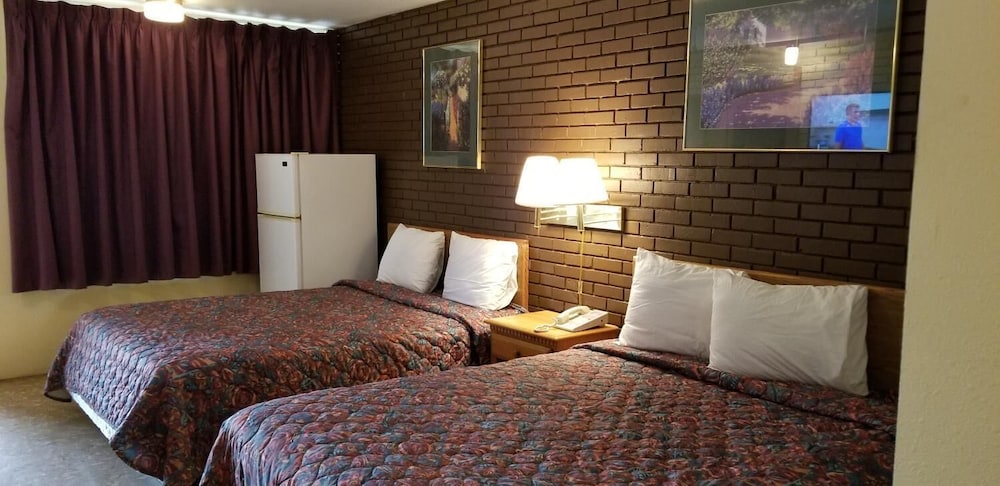 Americas Premier Inn 7/17