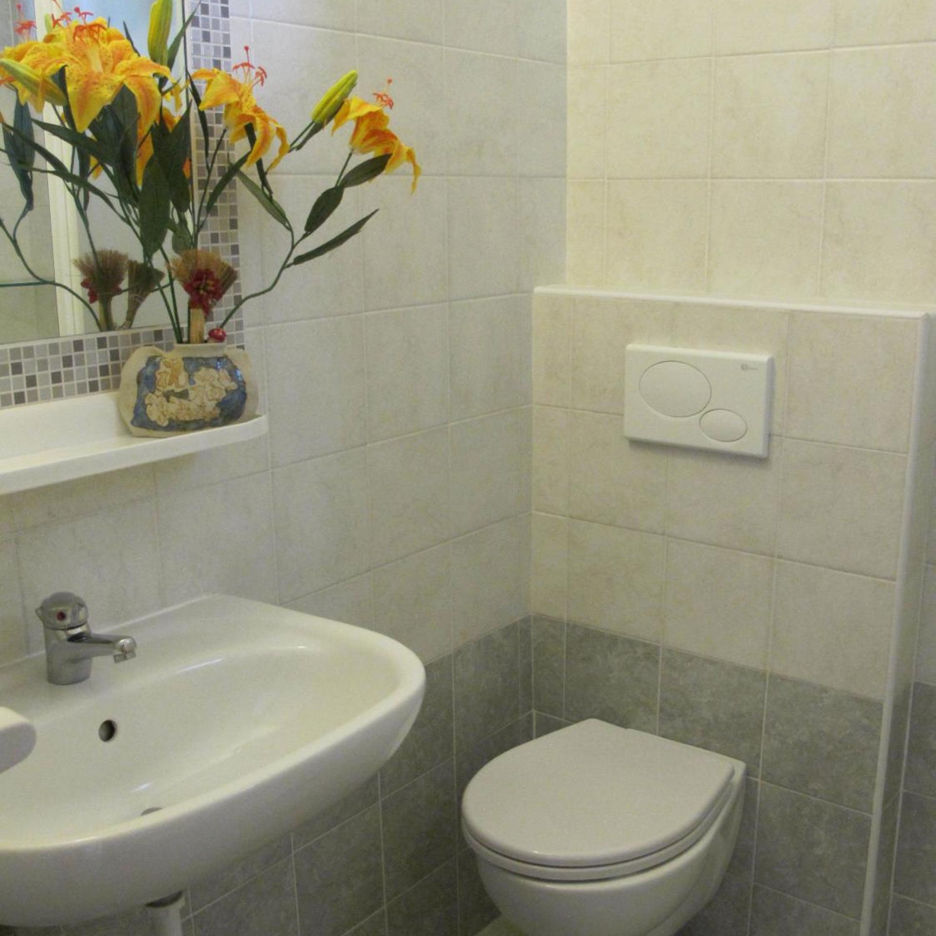 غرفة مفردة، Hotel Madrid 7/10