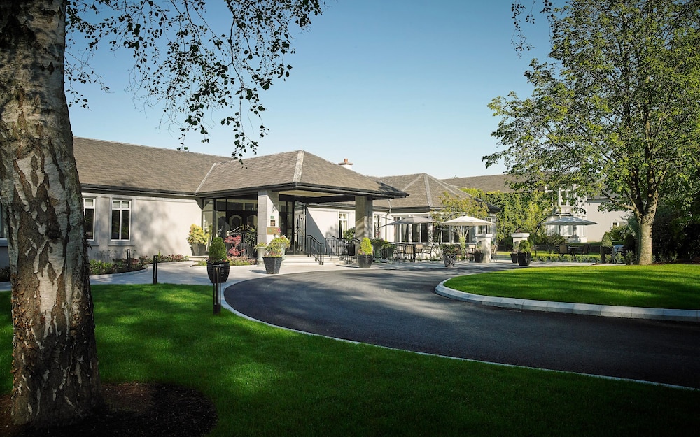 Fitzgeralds Woodlands House Hotel 35/36