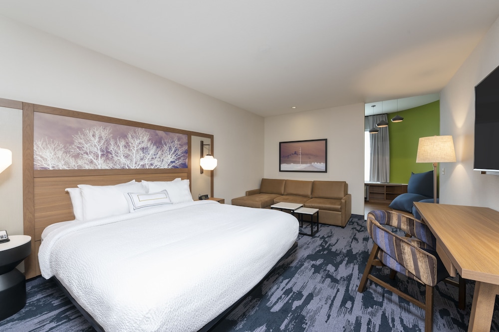 Fairfield Inn And Suites Fair Oaks Farms 13/56