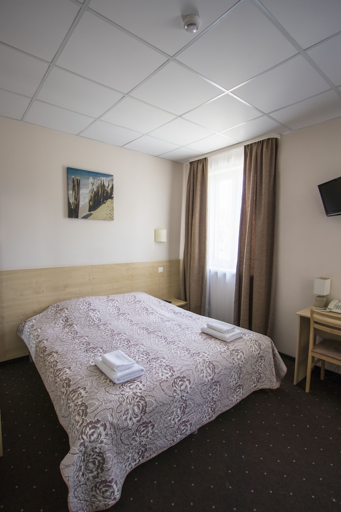 Best Hotel 17/50