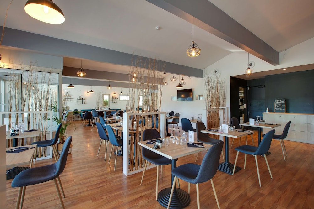 restaurant-cafeteria