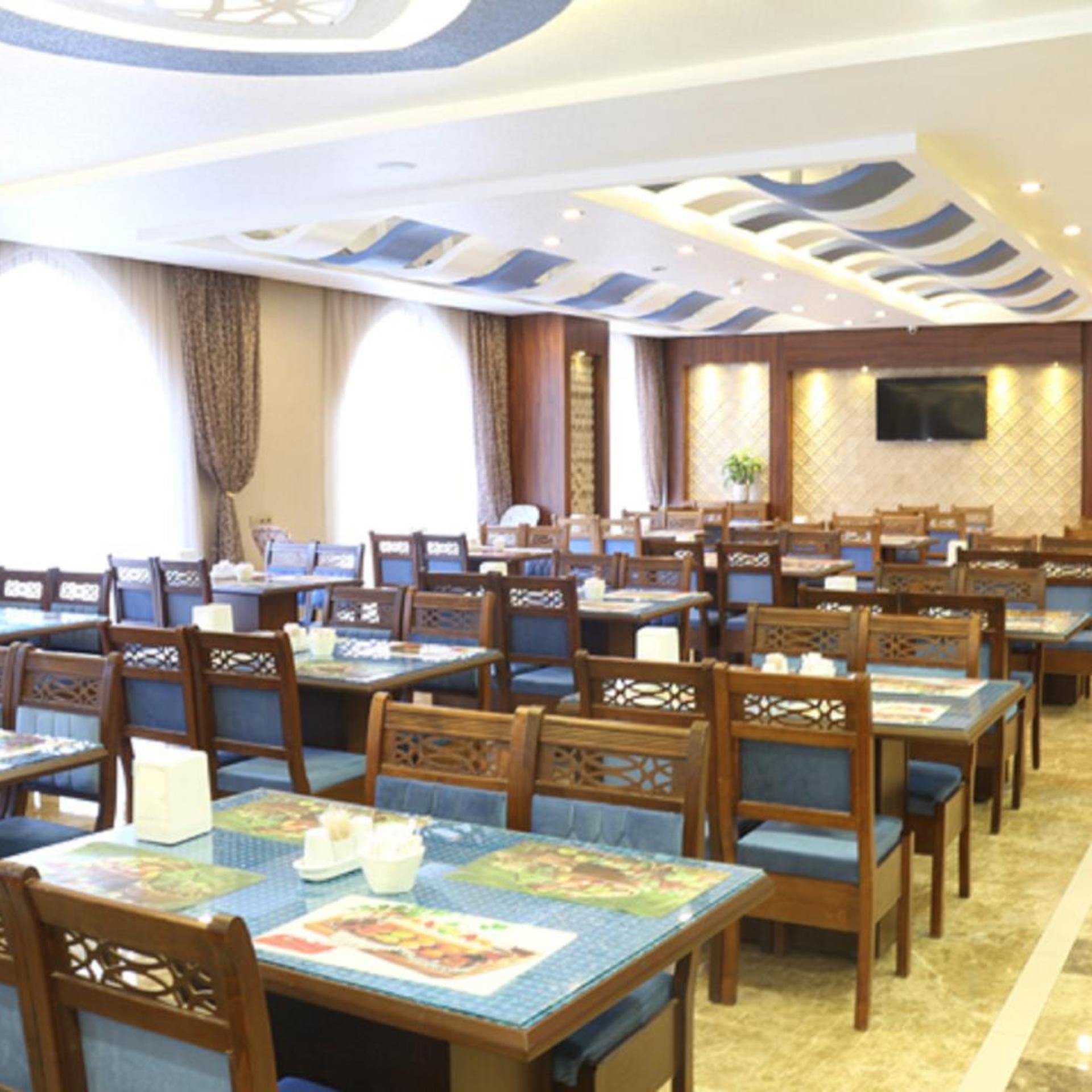 Mesnevi Hotel 27/32