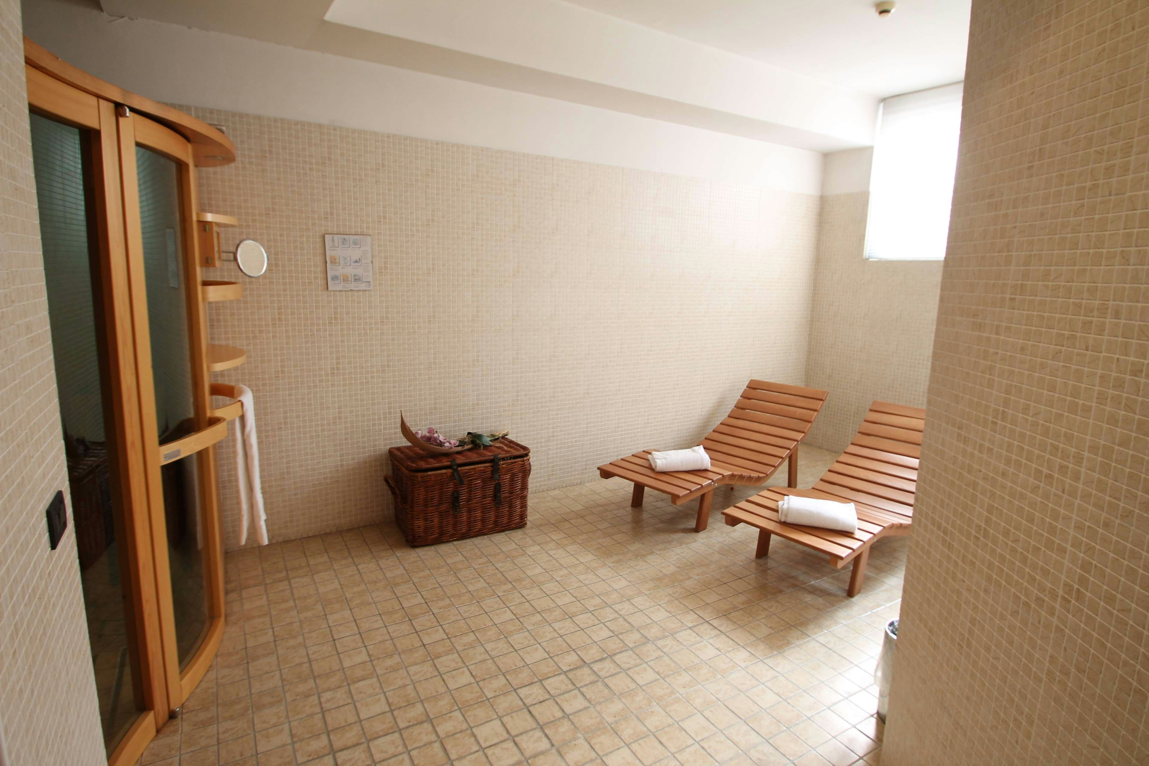 Mh Hotel Piacenza Fiera 11/31