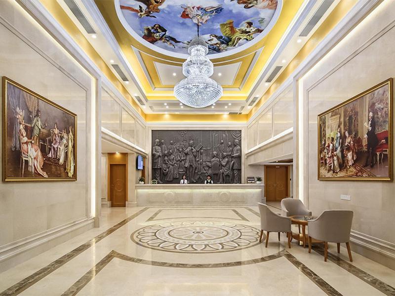 Vienna Hotel (Nanjing Olympic Sports Center) 4/26