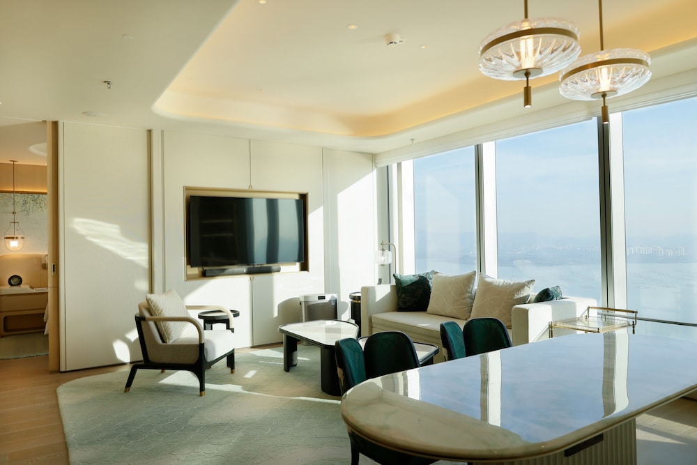 Shangri-La Nanshan Shenzhen 37/58