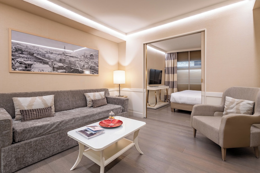 Ponte Vecchio Suites & Spa 33/49