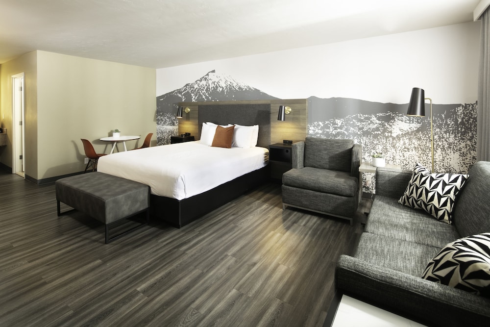 Waypoint Hotel 18/62
