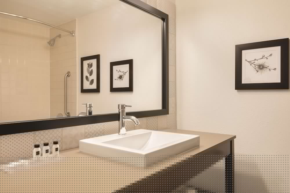 Country Inn & Suites By Radisson Fergus Falls Mn 11/41