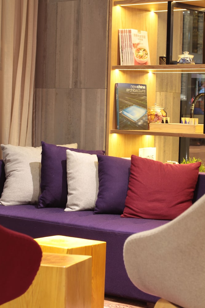 Campanile Shanghai Bund Hotel 44/64