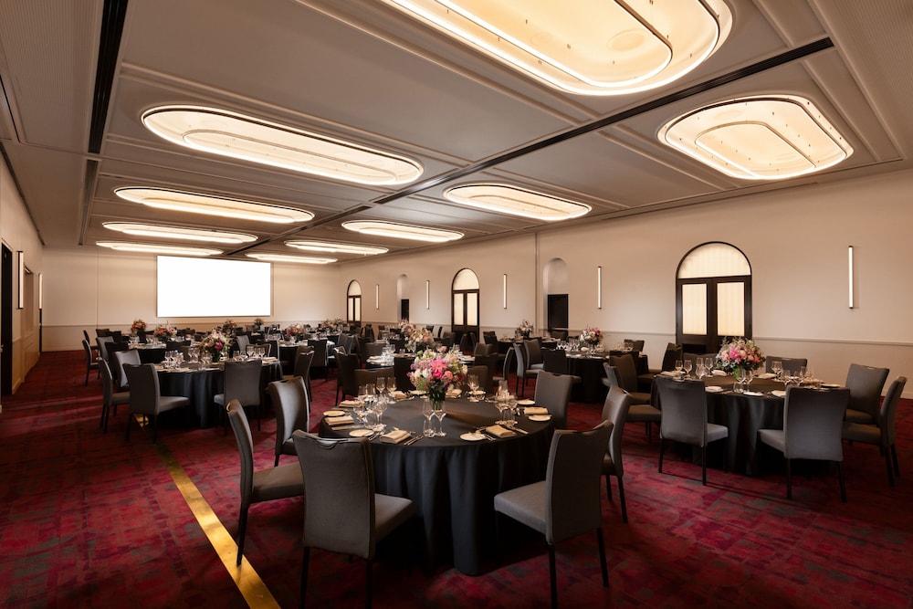 Adelaide Marriott Hotel 36/47
