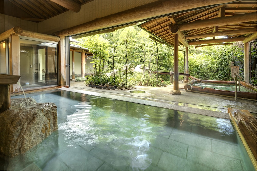 Yumoto Konpira Onsen Hananoyu 30/50