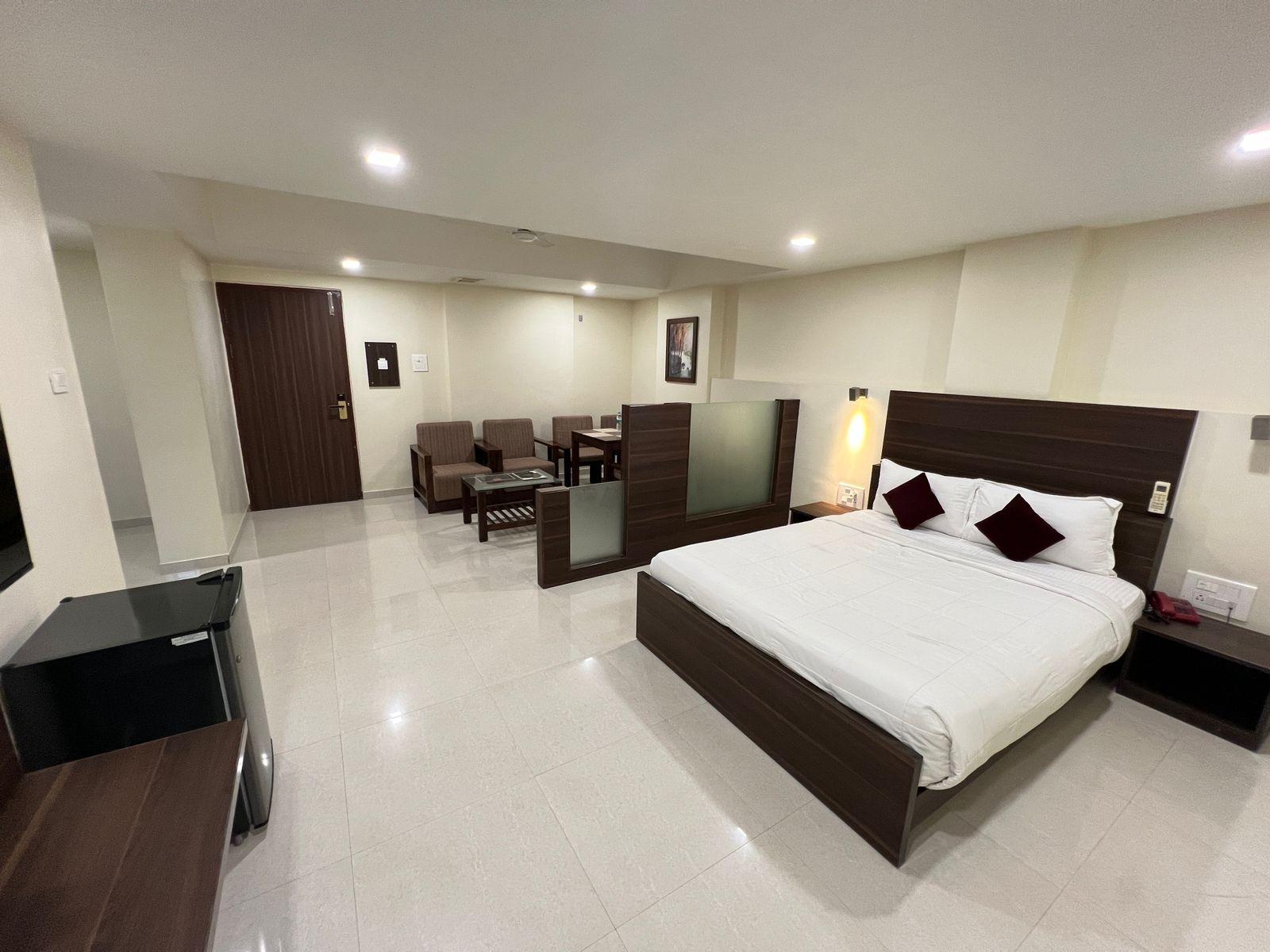 Diamond, Suite, Queen Bed