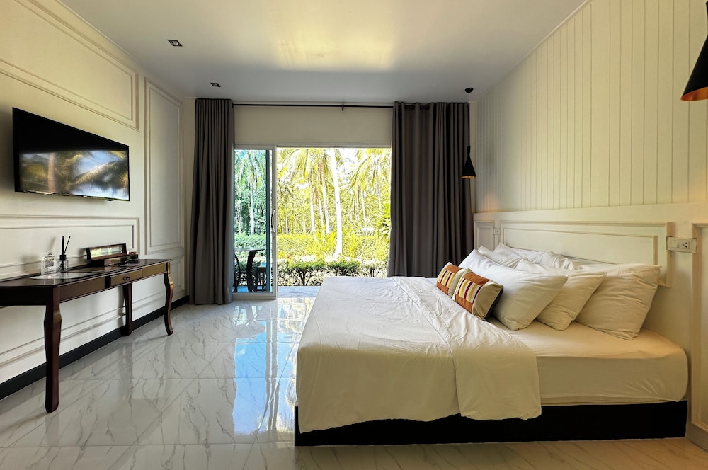 Koh Kood Bed's 31/65