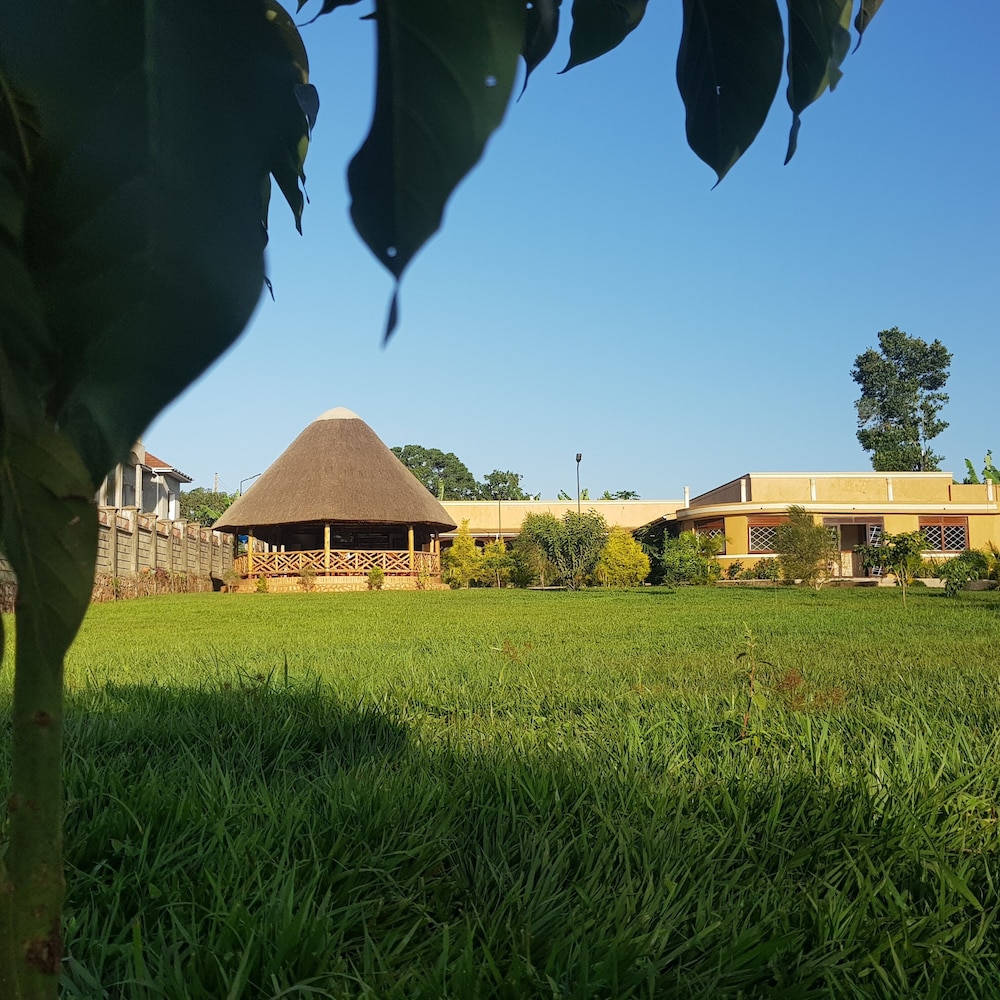 African Roots Guesthouse 32/47