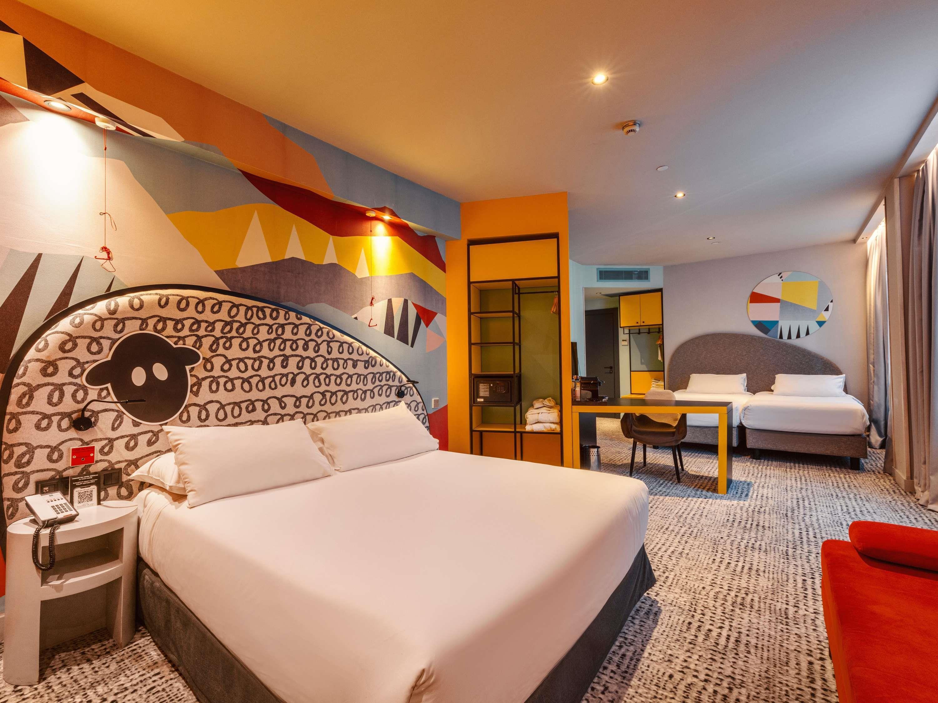 غرفة عائلية بسرير كينج، Ibis Styles Tbilisi Center 4/9