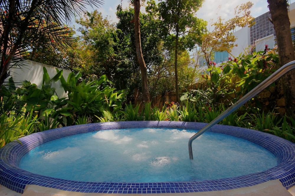 Riviera Maya Suites 28/50