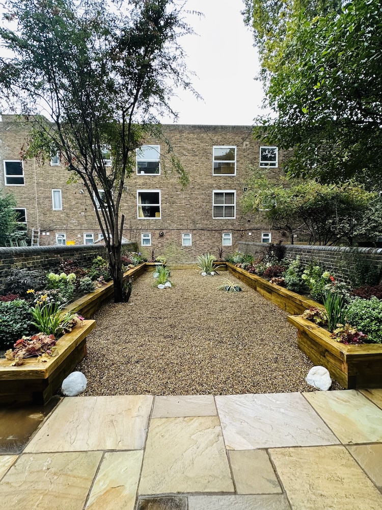 Bloomsbury Palace Hotel 42/50