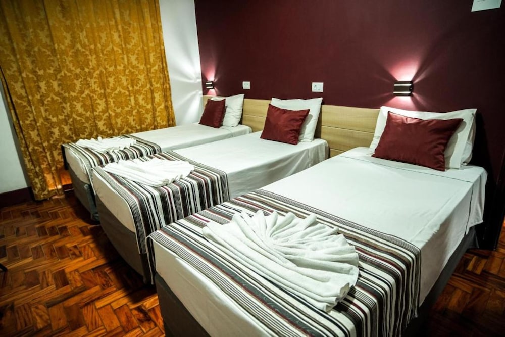 Executive, Family, 1 Double and 3 Single Beds