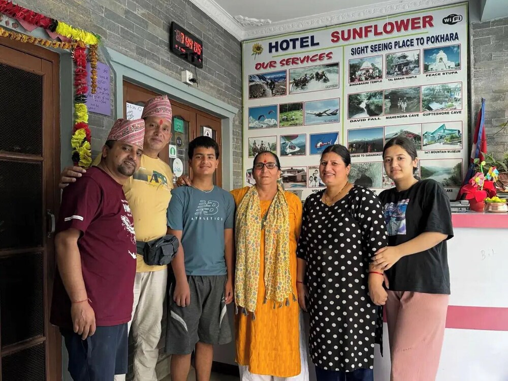 Hotel Sunflower 7/50