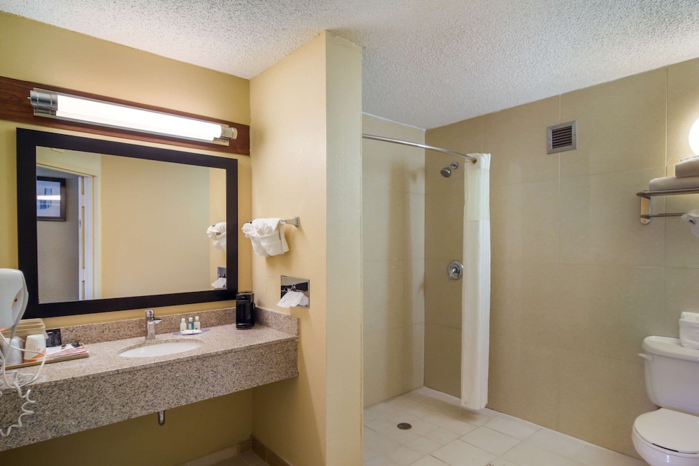 Stayable Suites Jacksonville West 19/45