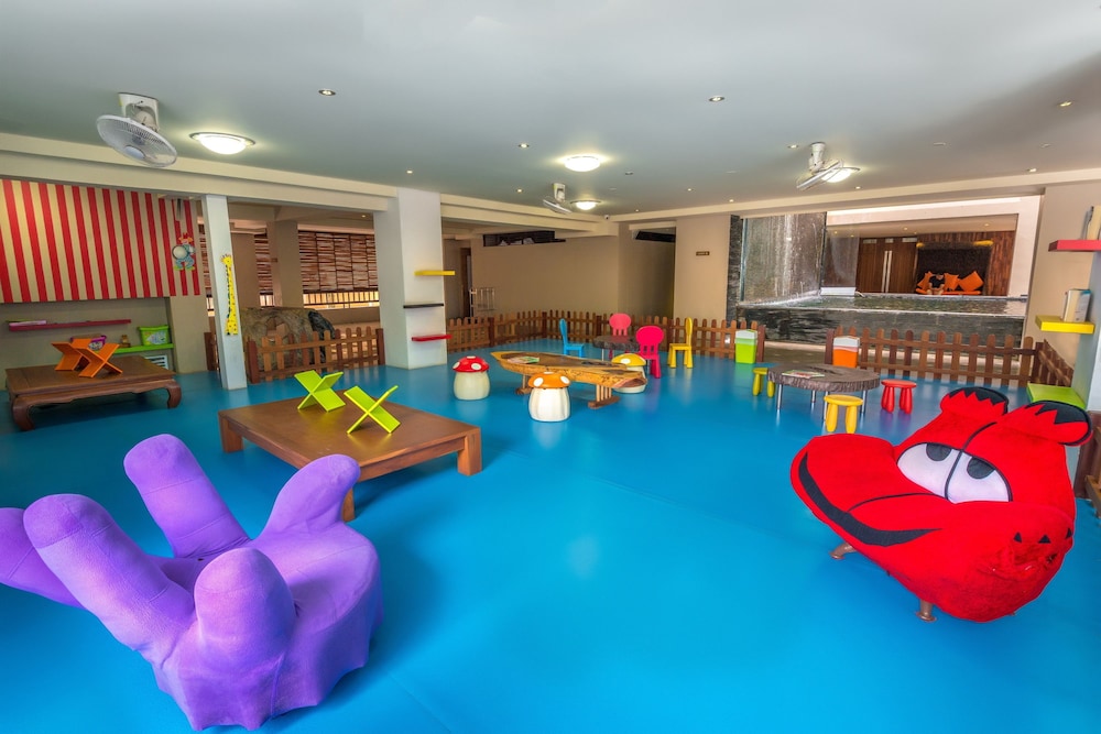 Baan Laimai Beach Resort 55/66