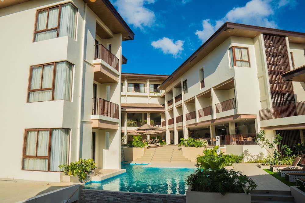 Charlie's El Nido 6/50
