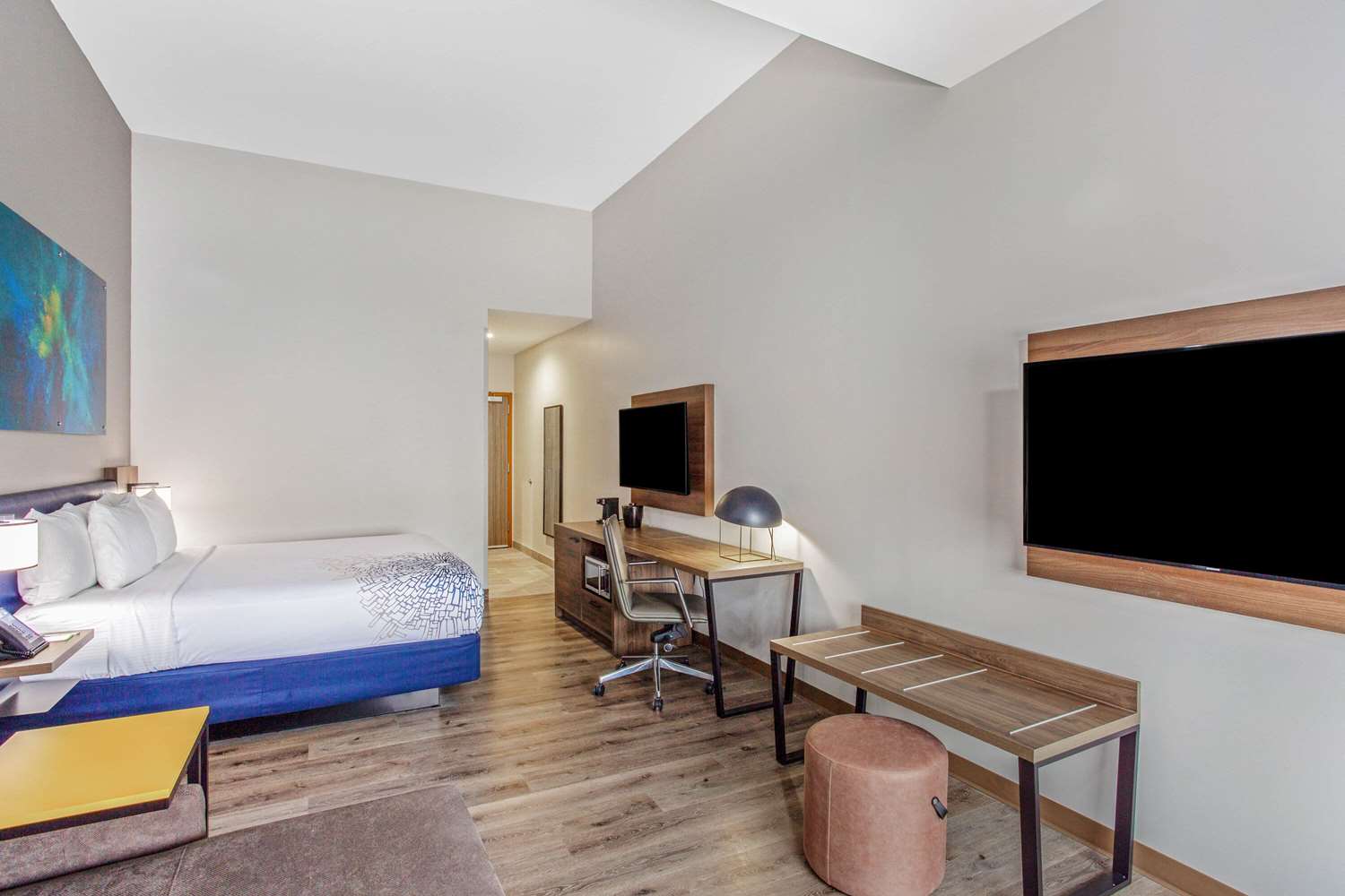 La Quinta Inn And Suites By Wyndham Miramar Beach 18/54