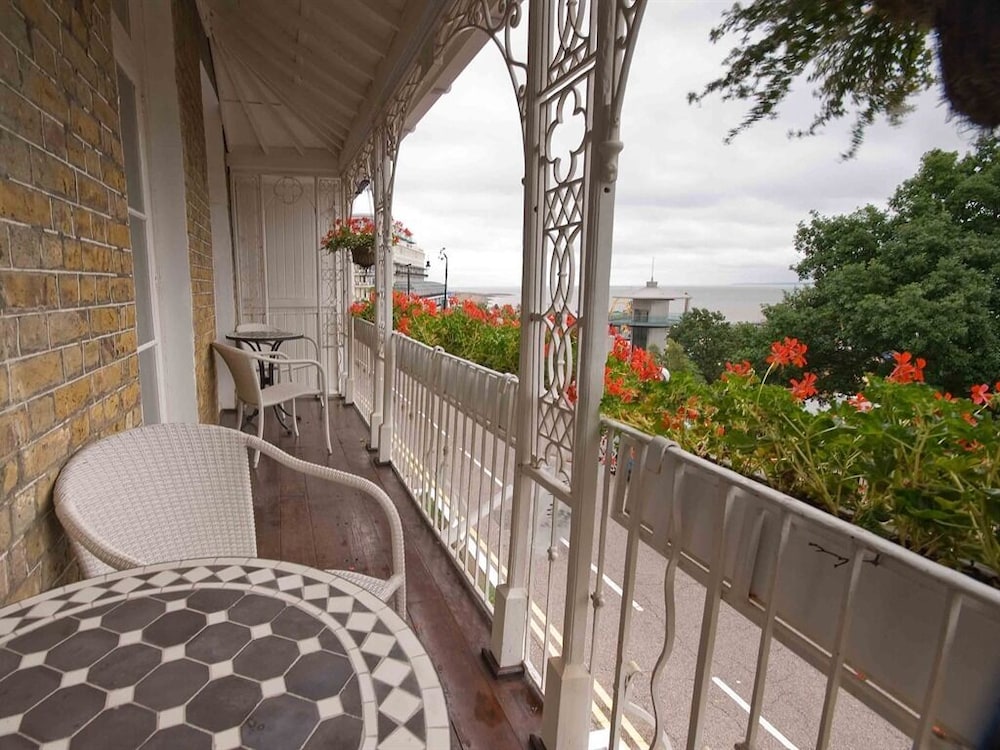 Hamiltons Boutique Accommodation 42/50