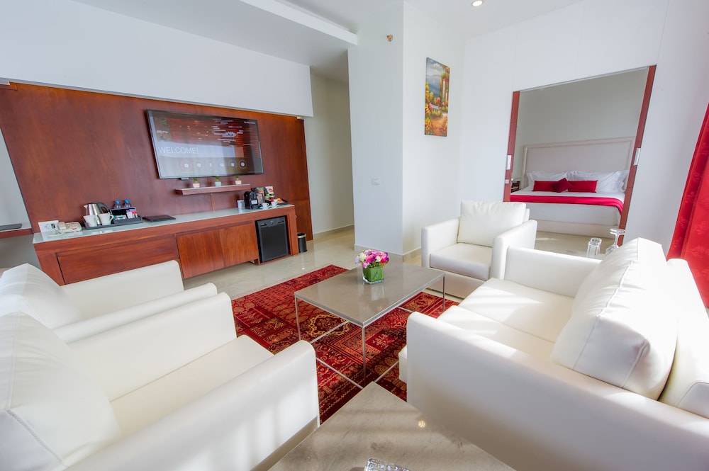 Burj On Bay Hotel, Jounieh 49/73