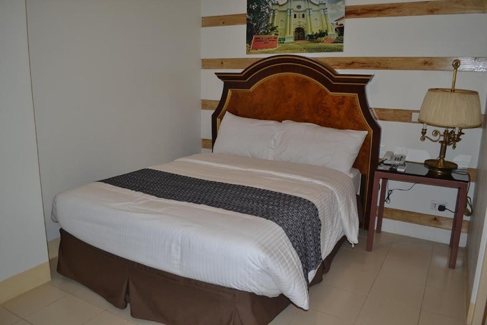 Metro Vigan Inn 46/70