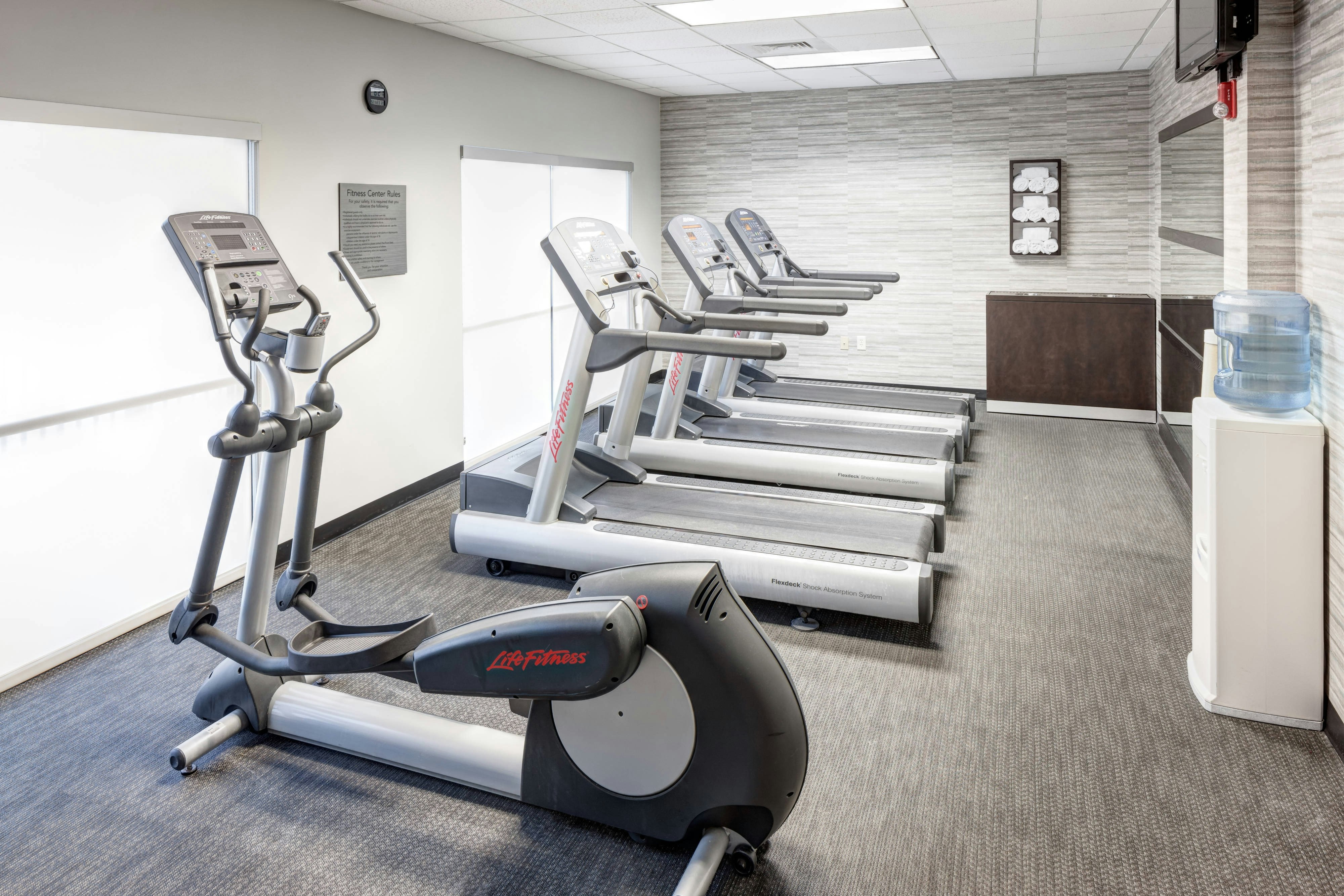 Courtyard by Marriott Hattiesburg 20/42