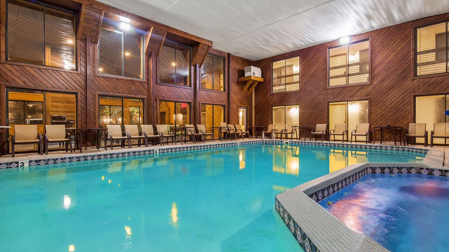 Best Western Plus Dockside Waterfront Inn 23/31
