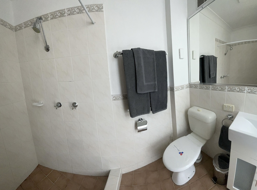 Goulburn Motor Inn 56/59