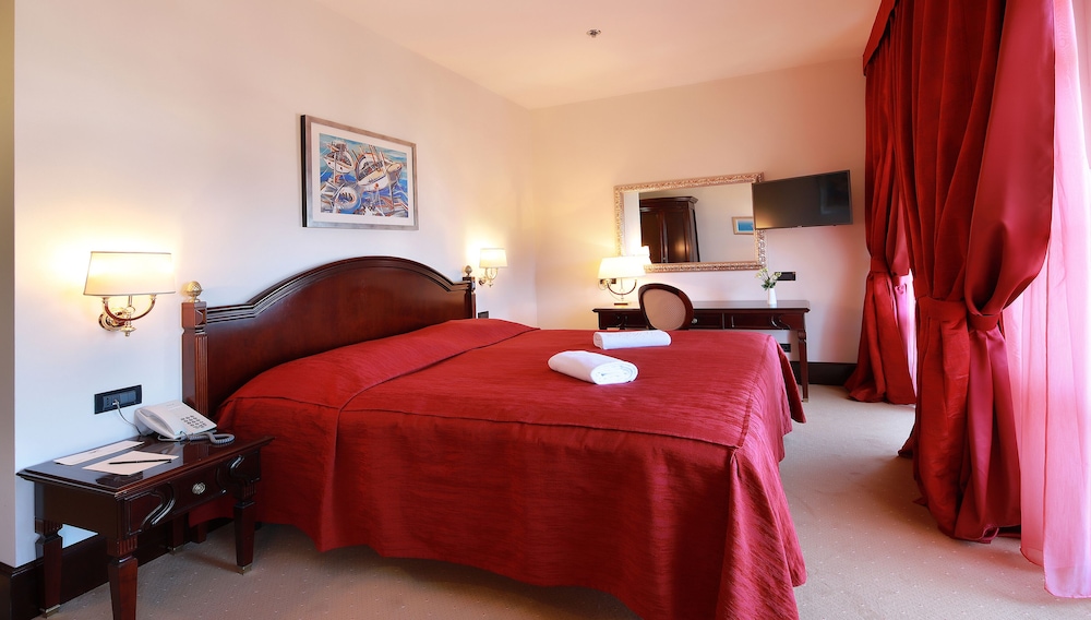 Arbiana Heritage Hotel 20/78