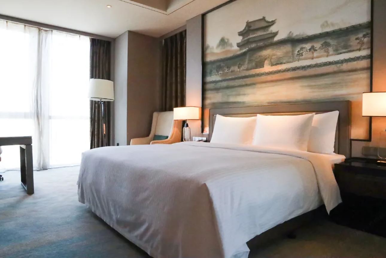 Deluxe, King Bed, Executive Level