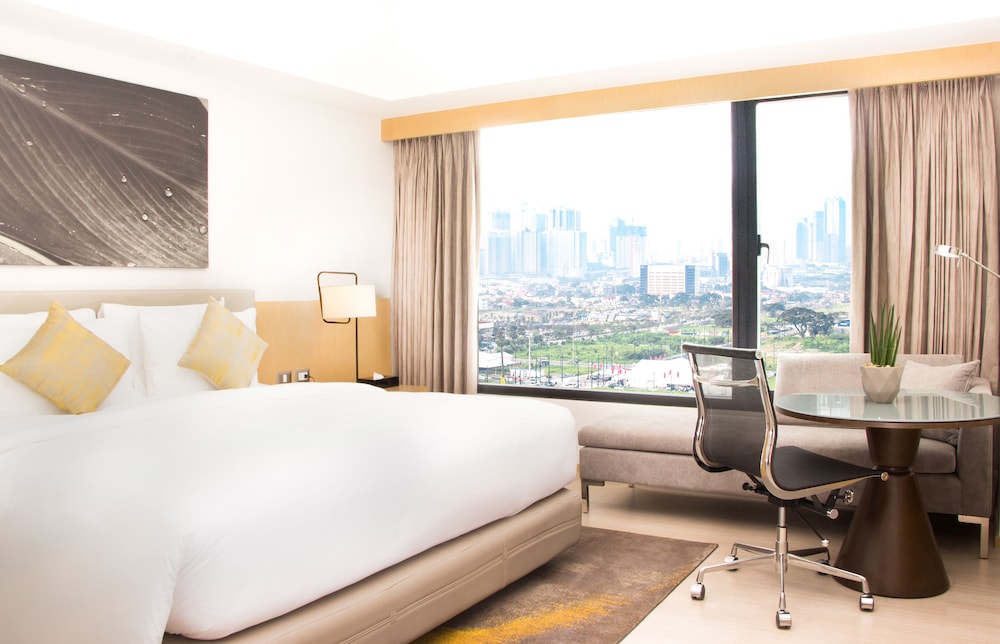Seda Bonifacio Global City 28/48