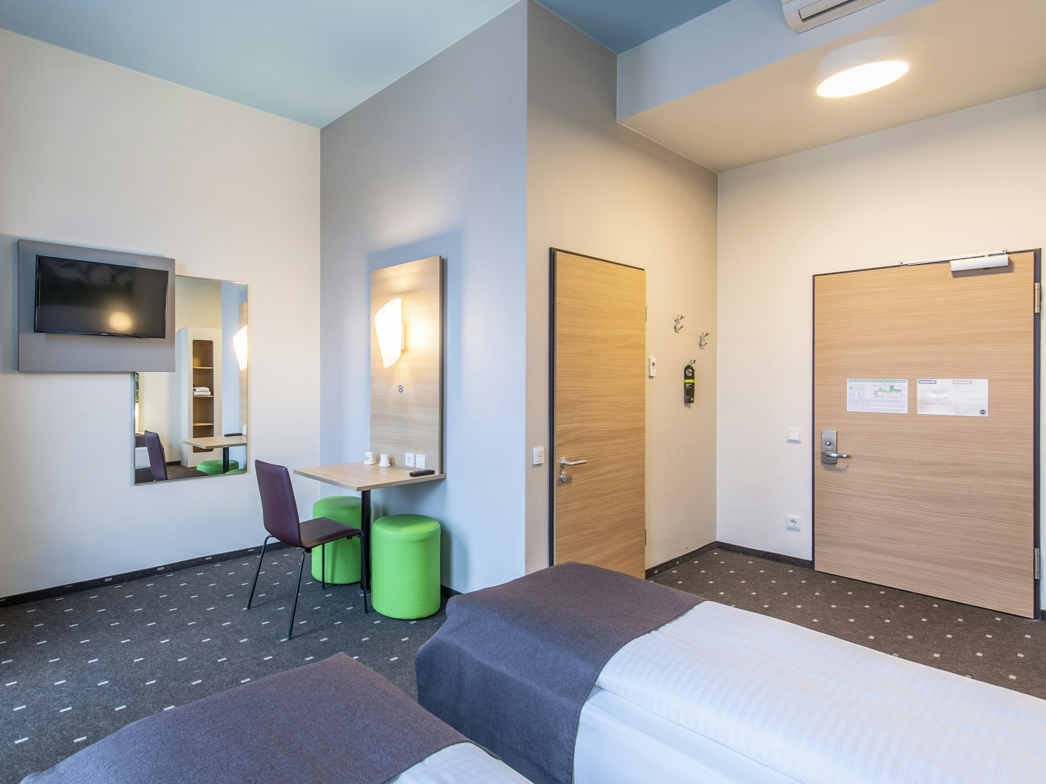 B&B Hotel Rosenheim 18/30