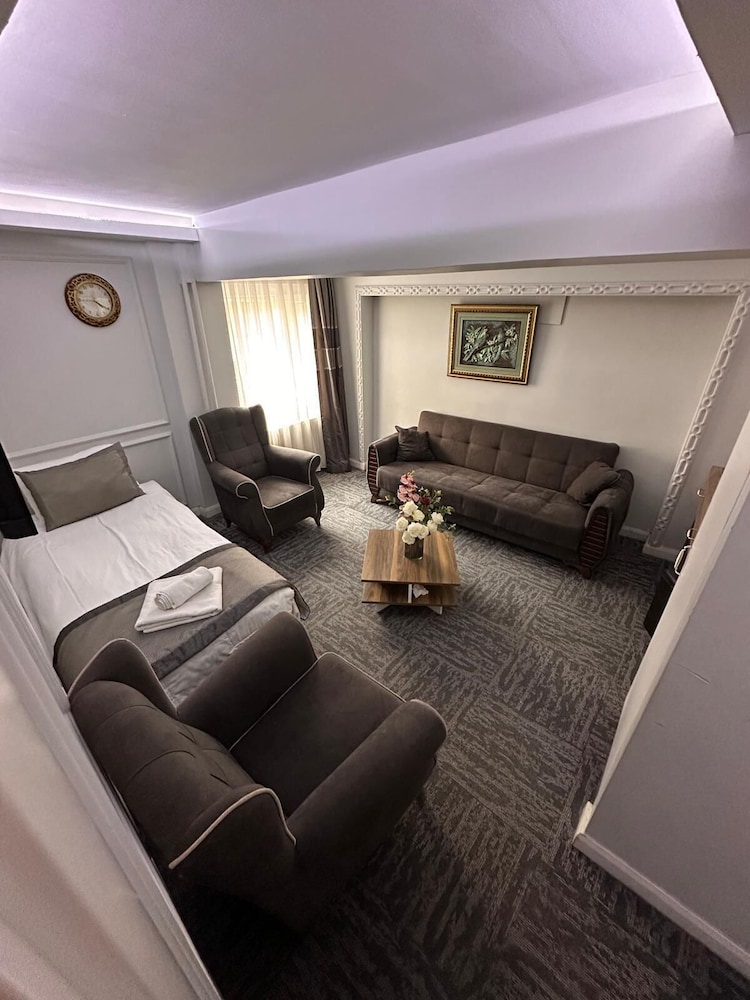 Grand Heykel Hotel 43/59